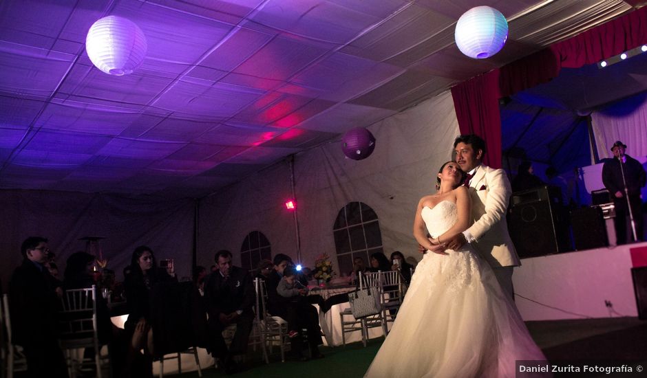 La boda de Carlos y Karla en Xochimilco, Ciudad de México