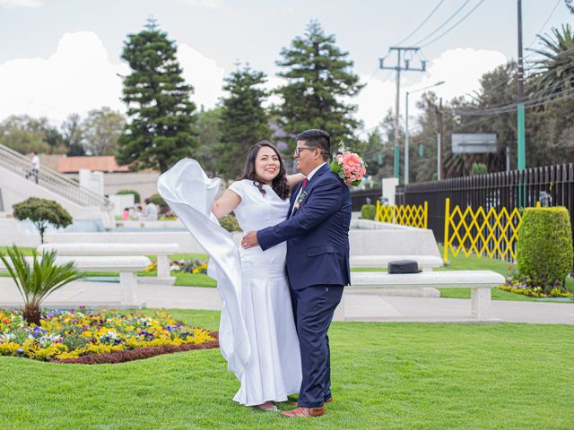 La boda de Juan Carlos y Selene en San Luis Potosí, San Luis Potosí 35