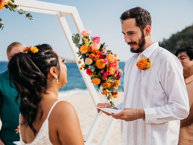 La boda de Tyler y Julia en Huatulco, Oaxaca 22