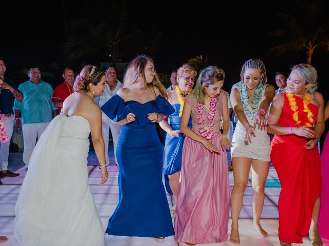 La boda de Hugo y Esmerarlda en Cancún, Quintana Roo 85