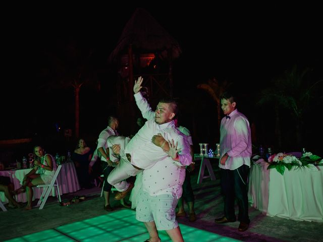 La boda de Hugo y Esmerarlda en Cancún, Quintana Roo 89