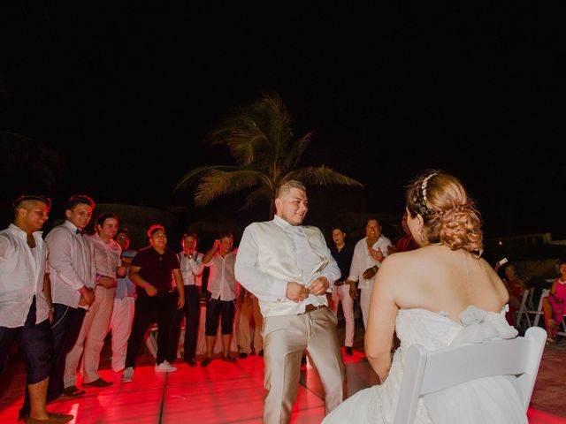La boda de Hugo y Esmerarlda en Cancún, Quintana Roo 90