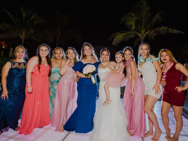 La boda de Hugo y Esmerarlda en Cancún, Quintana Roo 98