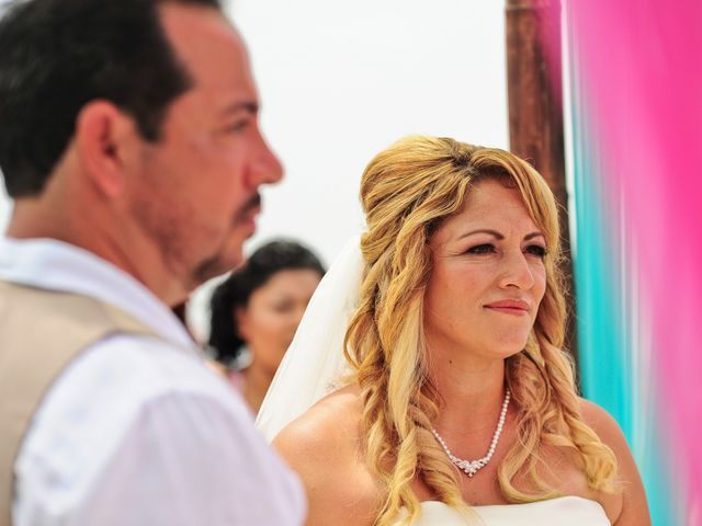 La boda de Renso y Mari en Playa del Carmen, Quintana Roo 17