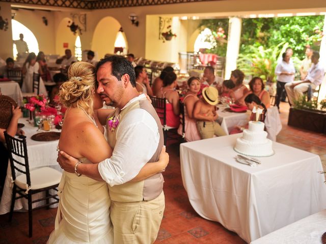 La boda de Renso y Mari en Playa del Carmen, Quintana Roo 38
