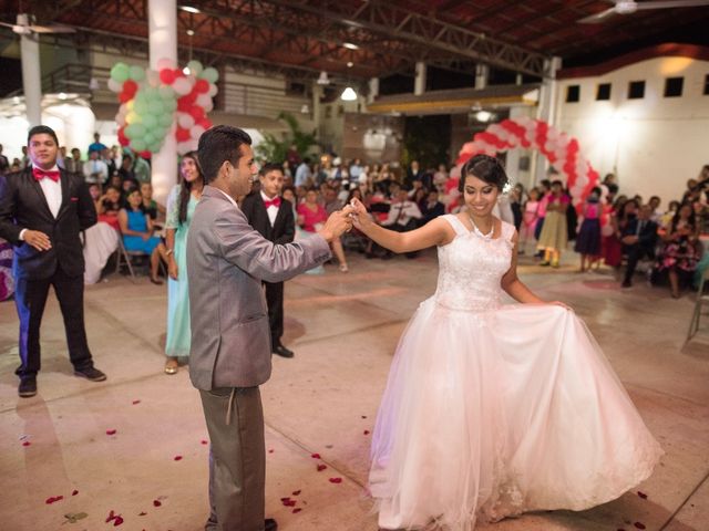 La boda de Miguel Ángel y Liliana en Puerto Vallarta, Jalisco 4