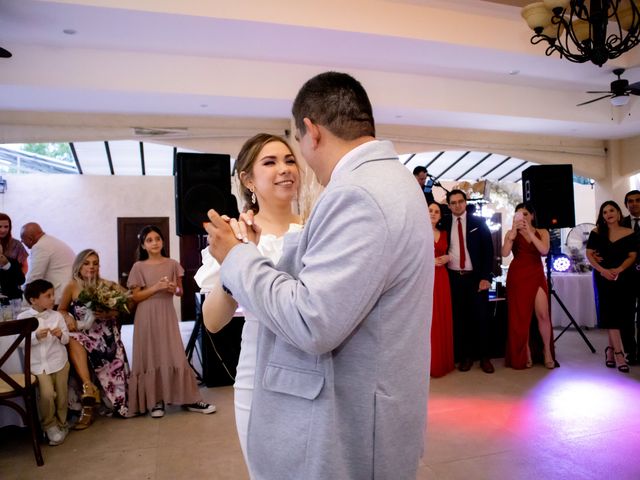La boda de Jorge y Vale en Santiago, Nuevo León 23