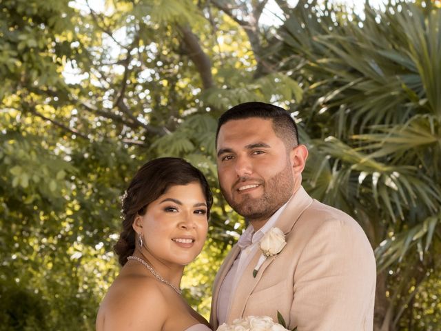 La boda de Cesár y Jocelyn en Cancún, Quintana Roo 3