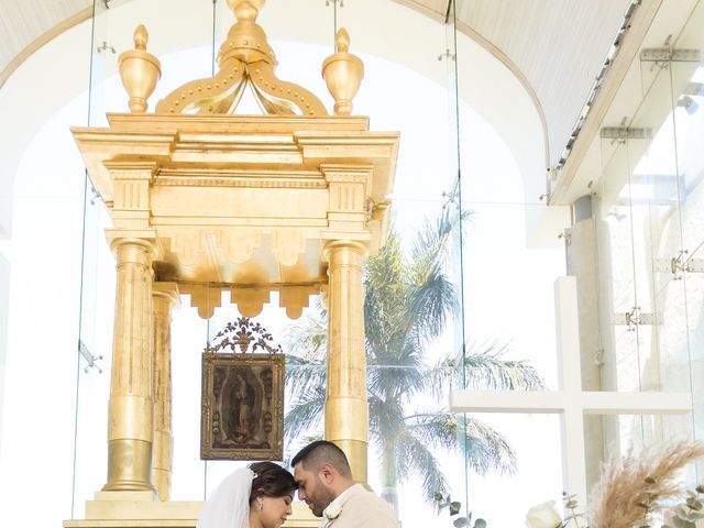 La boda de Cesár y Jocelyn en Cancún, Quintana Roo 28