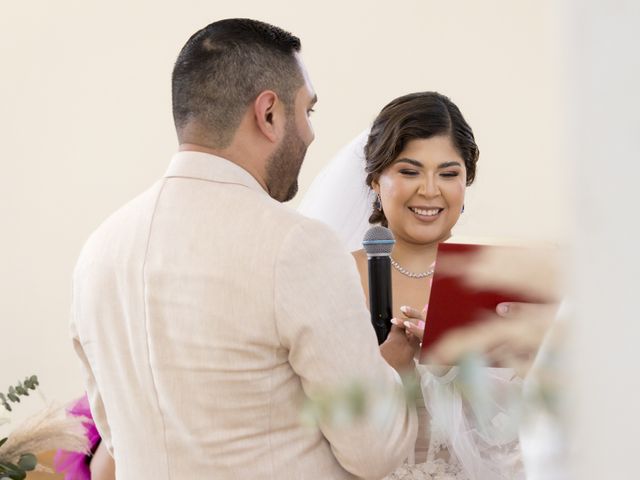 La boda de Cesár y Jocelyn en Cancún, Quintana Roo 37