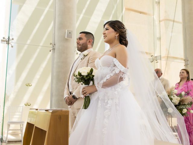 La boda de Cesár y Jocelyn en Cancún, Quintana Roo 39