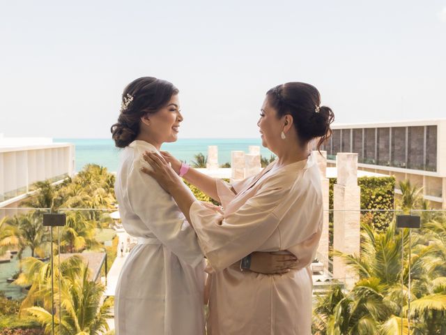 La boda de Cesár y Jocelyn en Cancún, Quintana Roo 50