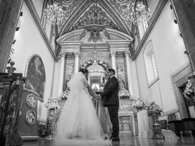 La boda de Daniel y Alejandra en Naucalpan, Estado México 28