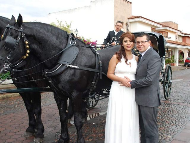 La boda de Luis Enrique  y Alejandra  en Xochimilco, Ciudad de México 2