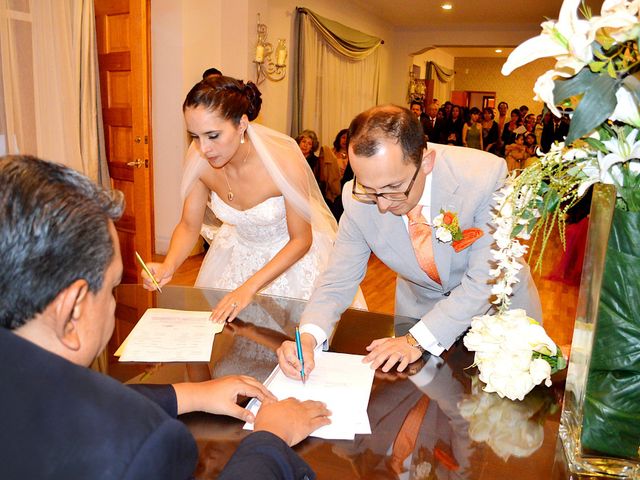 La boda de Raúl y Denisse en Naucalpan, Estado México 16