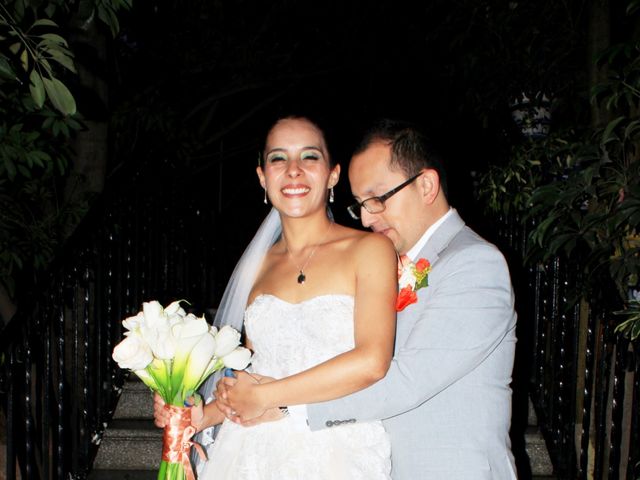 La boda de Raúl y Denisse en Naucalpan, Estado México 20