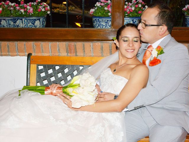 La boda de Raúl y Denisse en Naucalpan, Estado México 21