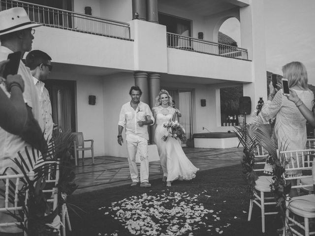 La boda de Brandon y Haley en Bahía de Banderas, Nayarit 18