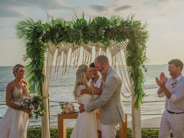La boda de Brandon y Haley en Bahía de Banderas, Nayarit 25