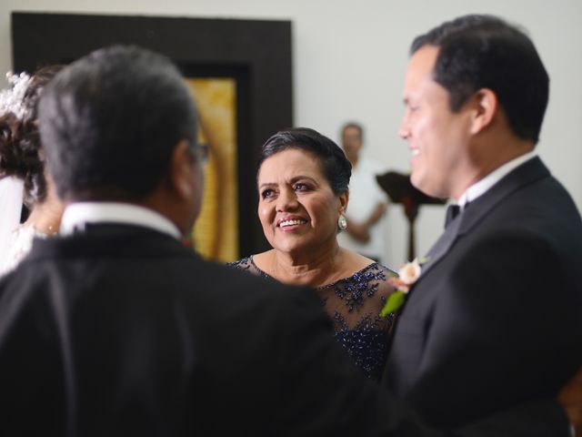 La boda de Juan Carlos y Flor en Tuxtla Gutiérrez, Chiapas 40