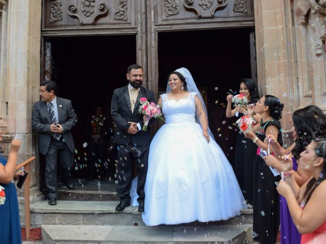 La boda de Arturo y Lucero en Guanajuato, Guanajuato 10