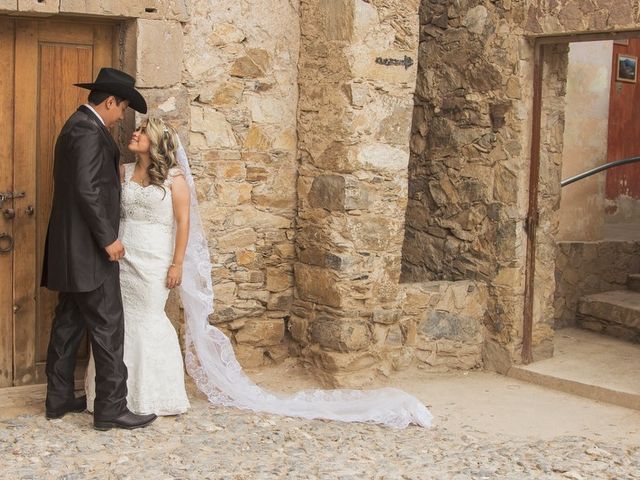 La boda de Poncho  y Ani  en Catorce, San Luis Potosí 23