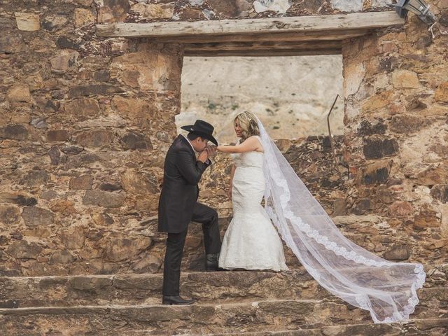 La boda de Poncho  y Ani  en Catorce, San Luis Potosí 25