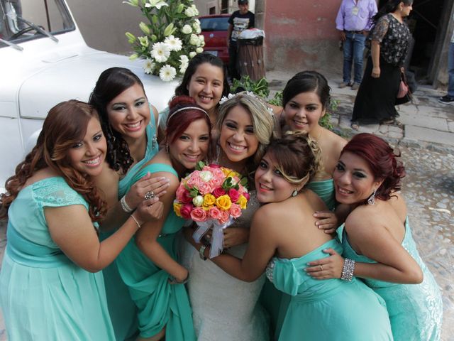 La boda de Poncho  y Ani  en Catorce, San Luis Potosí 33