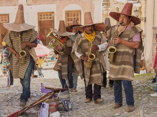 La boda de Poncho  y Ani  en Catorce, San Luis Potosí 42