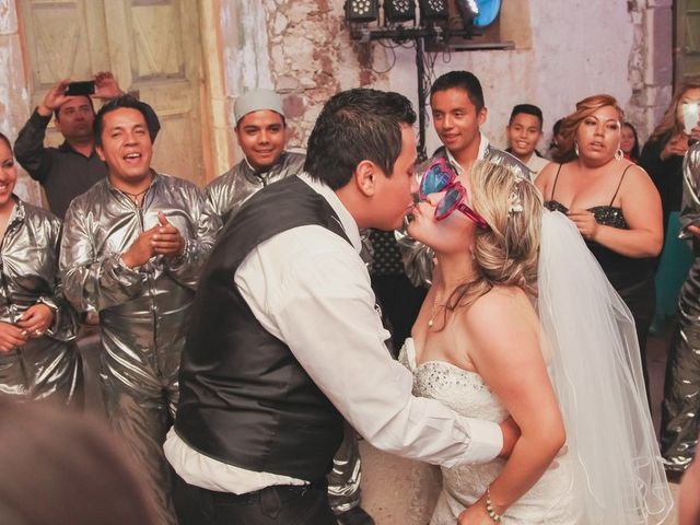 La boda de Poncho  y Ani  en Catorce, San Luis Potosí 91