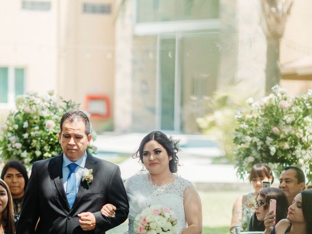 La boda de Edgar y America Elizabeth en Montemorelos, Nuevo León 33