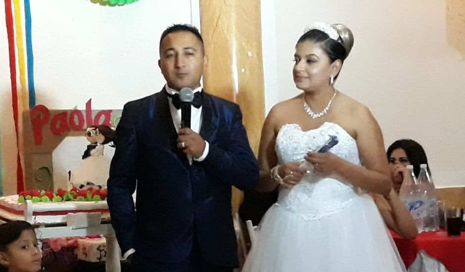 La boda de Manuel y Paola en Nezahualcóyotl, Estado México