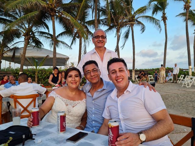 La boda de Juan Ángel y Rocio en Acapulco, Guerrero 10