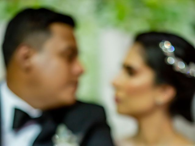 La boda de Víctor y Patricia en Mazatlán, Sinaloa 18