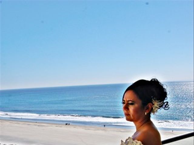 La boda de Christopher y Noemi en Rosarito, Baja California 3