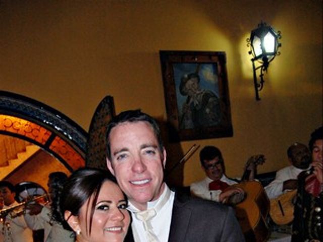 La boda de Christopher y Noemi en Rosarito, Baja California 11