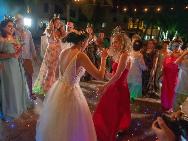 La boda de Michael y Lizbeth en Telchac Puerto, Yucatán 122