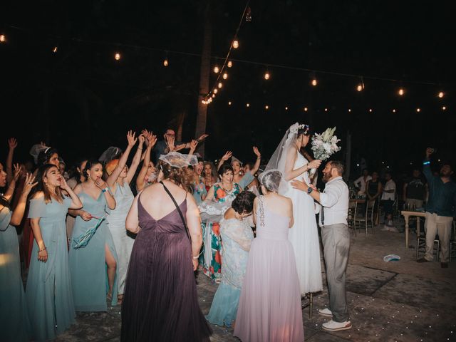 La boda de Michael y Lizbeth en Telchac Puerto, Yucatán 131