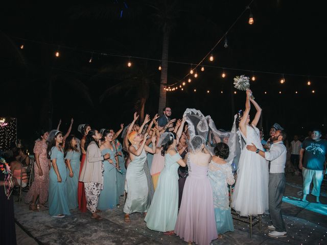 La boda de Michael y Lizbeth en Telchac Puerto, Yucatán 132