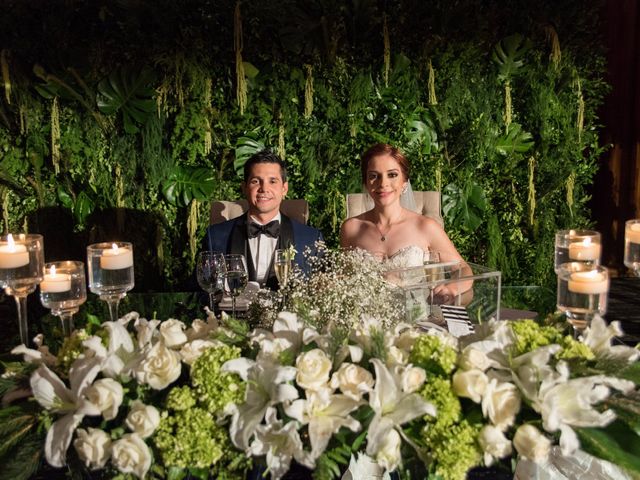 La boda de Lourdes  y Jose Alberto en Monterrey, Nuevo León 25