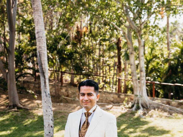 La boda de Walter y Gabriela en Huatulco, Oaxaca 15