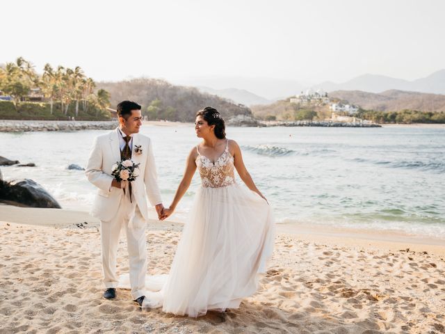 La boda de Walter y Gabriela en Huatulco, Oaxaca 37