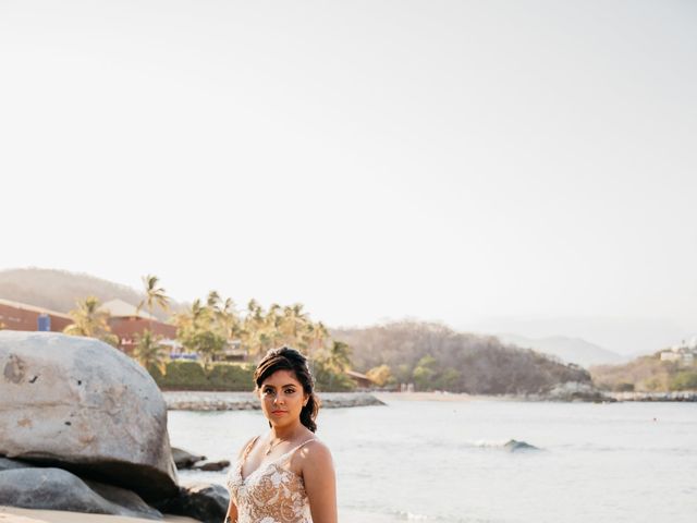 La boda de Walter y Gabriela en Huatulco, Oaxaca 38