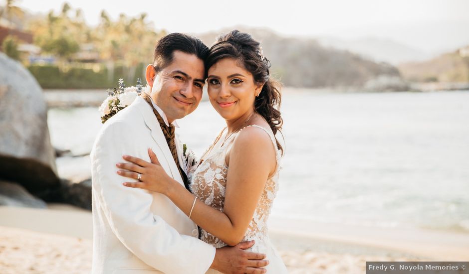 La boda de Walter y Gabriela en Huatulco, Oaxaca