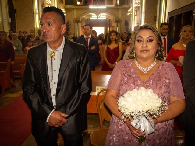 La boda de Jesús  y Sandy en León, Guanajuato 6