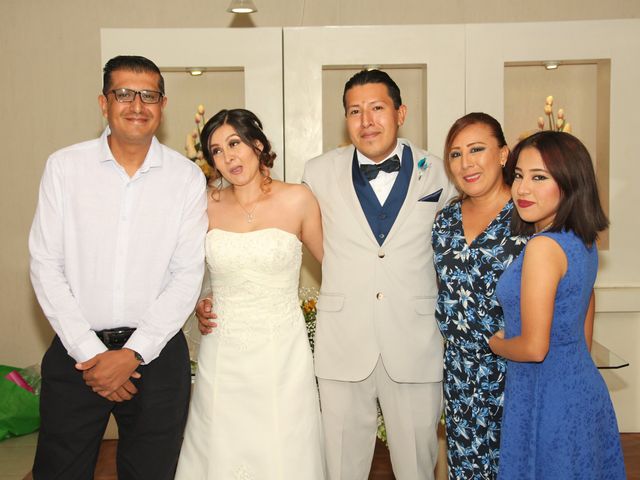 La boda de Jonatan y Elizabeth  en General Escobedo, Nuevo León 13