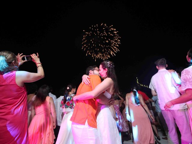 La boda de Emiliano y Estefanía en Acapulco, Guerrero 16