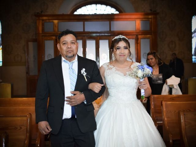La boda de Juan Carlos y Berenice en Saltillo, Coahuila 1