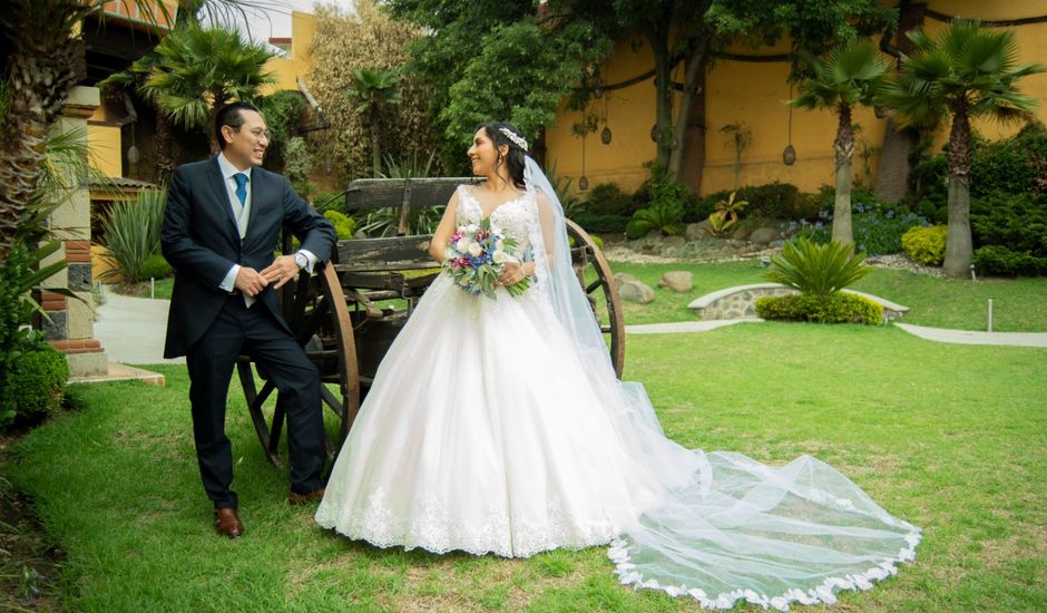 La boda de Edgar y Aurea en Tlalpan, Ciudad de México