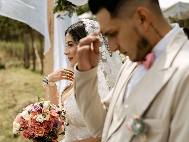 La boda de Brandon y Tonantzin en Zirahuén, Michoacán 13